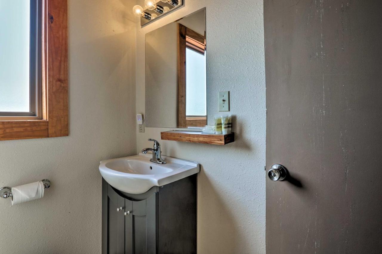 Burkesville Apt With Deck, Views And Pool Access! Luaran gambar